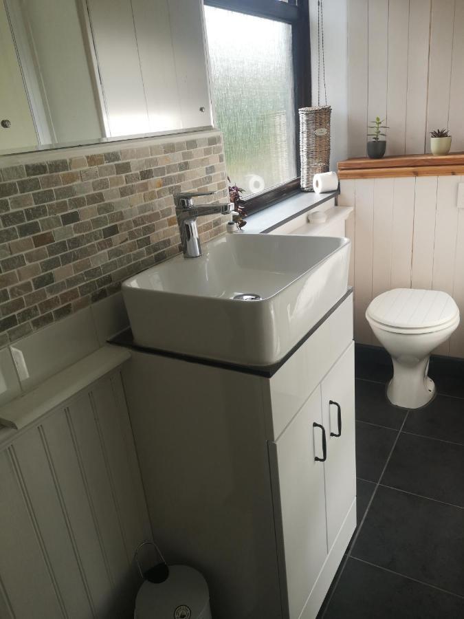 Y Cuddfan Gower Bed & Breakfast Swansea Bagian luar foto
